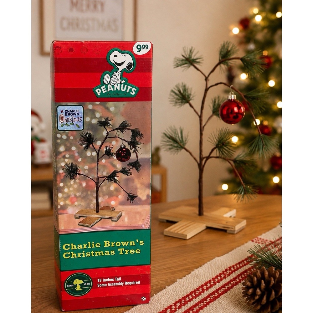 Peanuts Charlie Brown Christmas Tree 18in 2011 Vintage Holiday Tabletop Decor